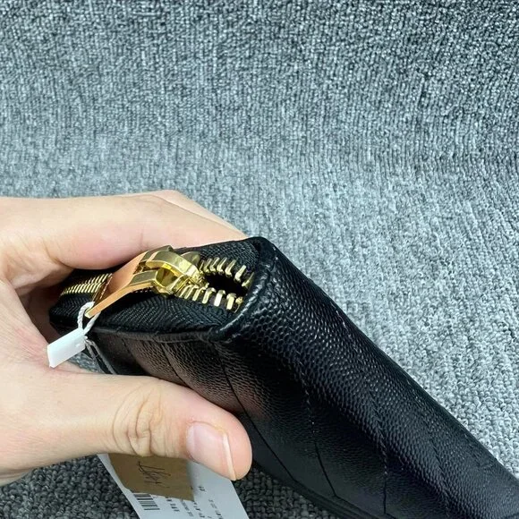 100% AUTHENTIC SAINT LAURENT PARIS ZIPPY WALLET - Picture 9 of 15